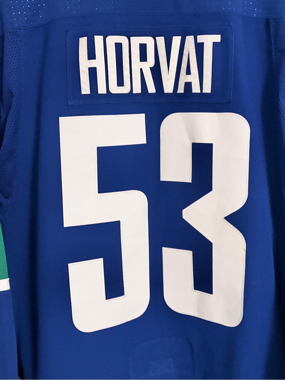 Authentic Adidas Vancouver Canucks Bo Horvat Blue Orca Jersey Size 56 2XL XXL - Picture 2 of 6